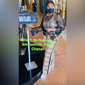 Meet your Posher, Ys